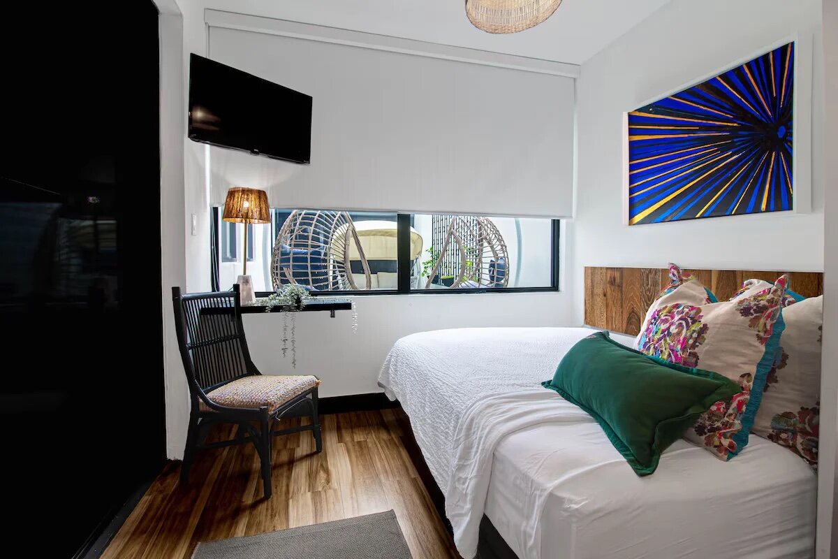 Deluxe Double Room, 2 Queen Beds, Courtyard View, Ground Floor - bedroom